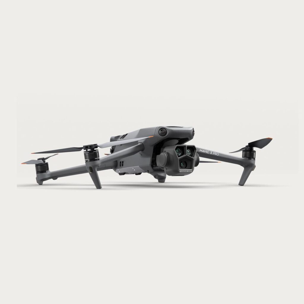 Best Drone to buy : DJI Mavic 3 Pro